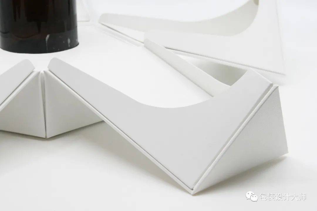 包裝 | 這蜂蜜包裝的創意設計超贊！